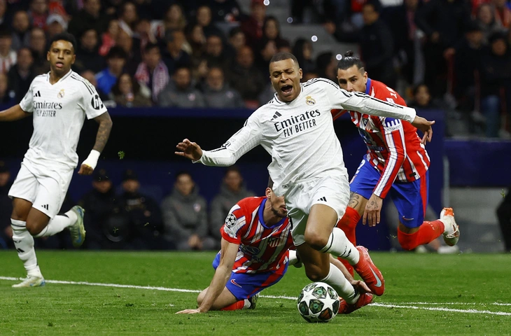 Đánh bại Atletico Madrid trên chấm luân lưu, Real Madrid vào tứ kết Champions League - Ảnh 3.