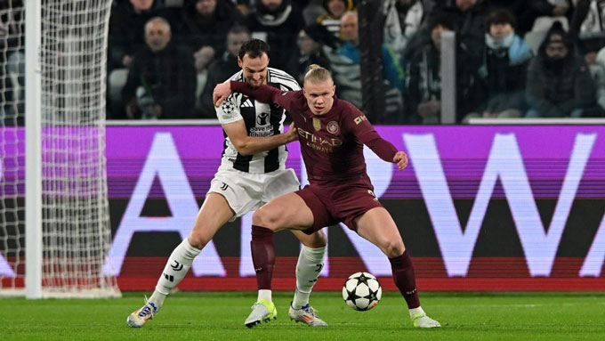 Haaland gần như mất hút trước hàng thủ kín kẽ của Juventus