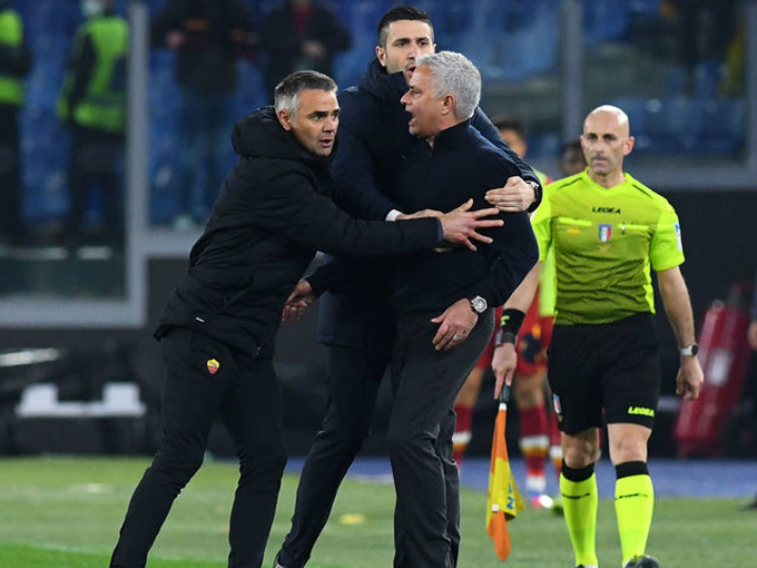 Mourinho bị Roma sa thải hồi tháng 1 năm nay