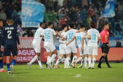 Thắng đậm CLB Bình Định, Nam Định trở lại vị trí đầu V-League